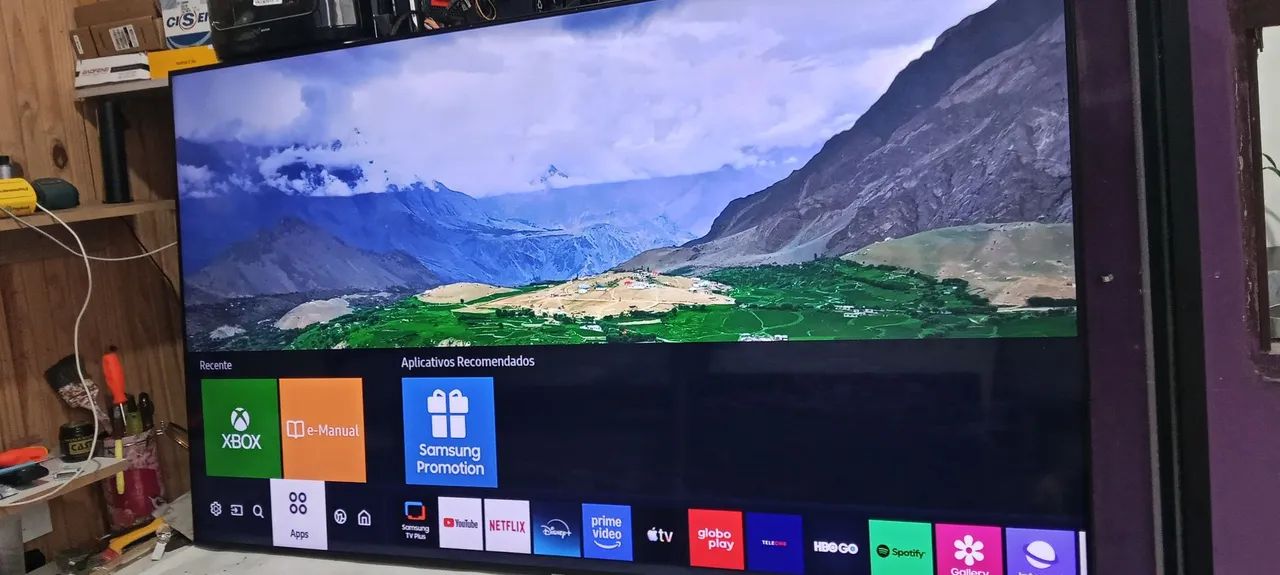 Vendo tv Samsung 65 polegadas com Xbox integrado 