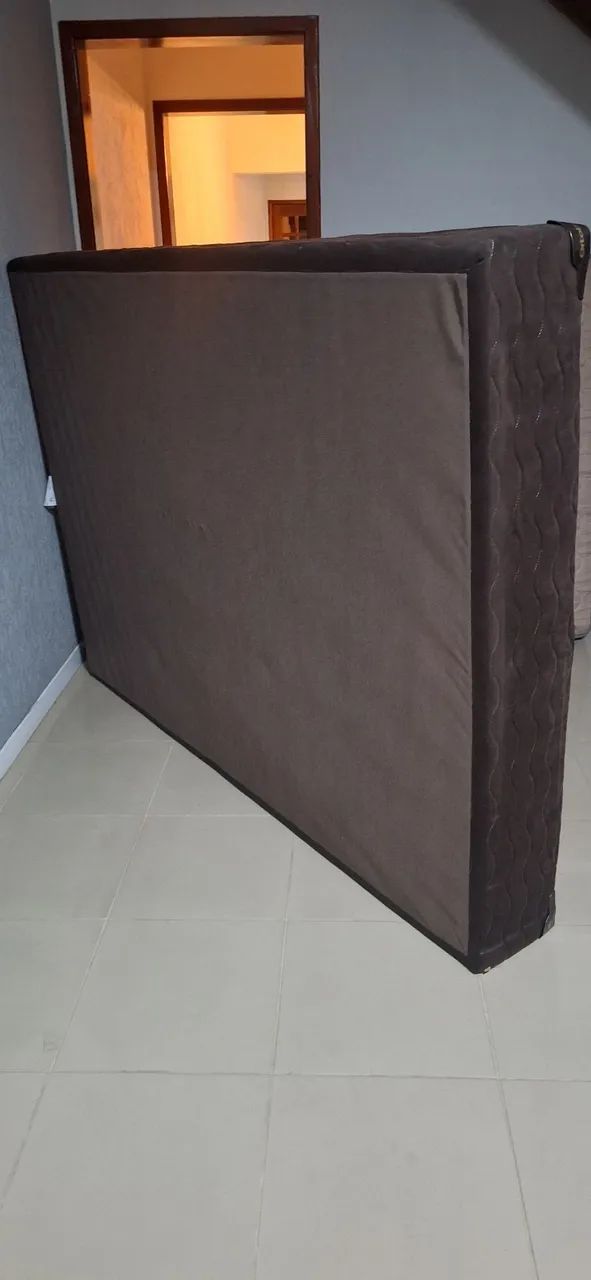 Cama box de casal com colchão 