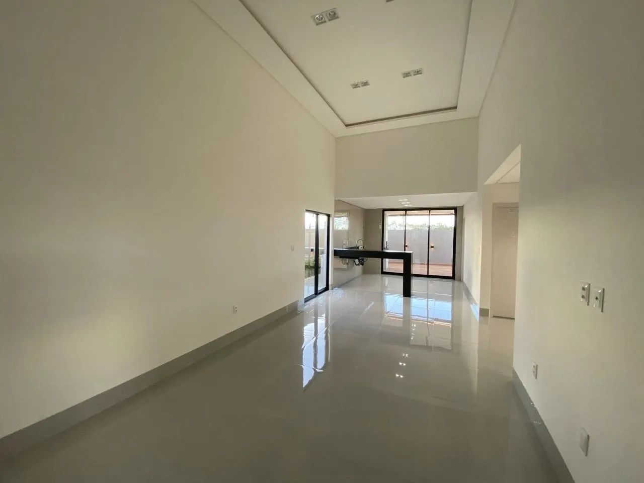 Alugo casa damha  - Foto 2