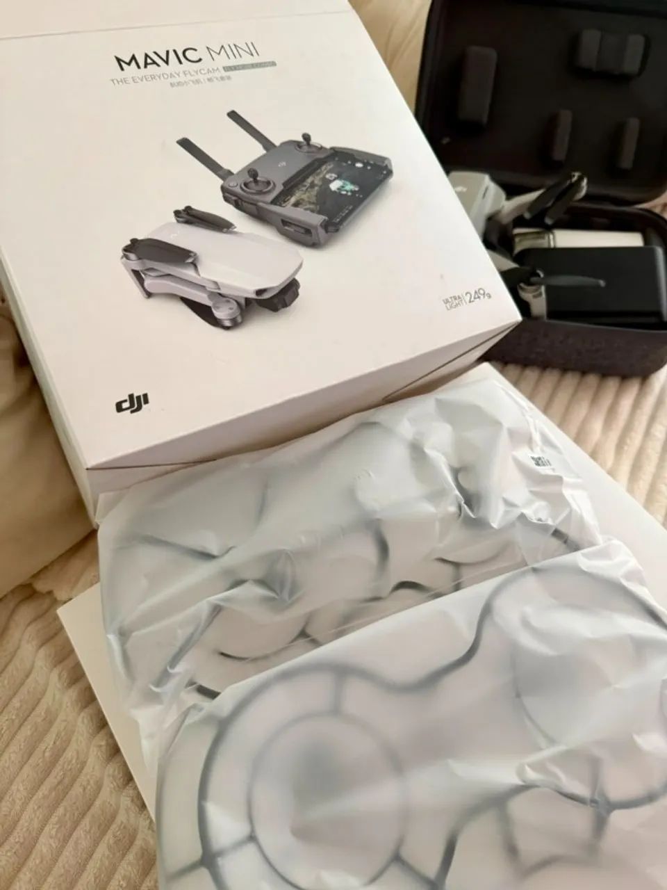 Drone DJI MAVIC MINI - FLY MORE (3 Baterias) - Foto 2