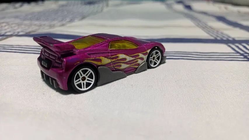 Hot Wheels Ms-t Suzuka Roxo - Foto 3