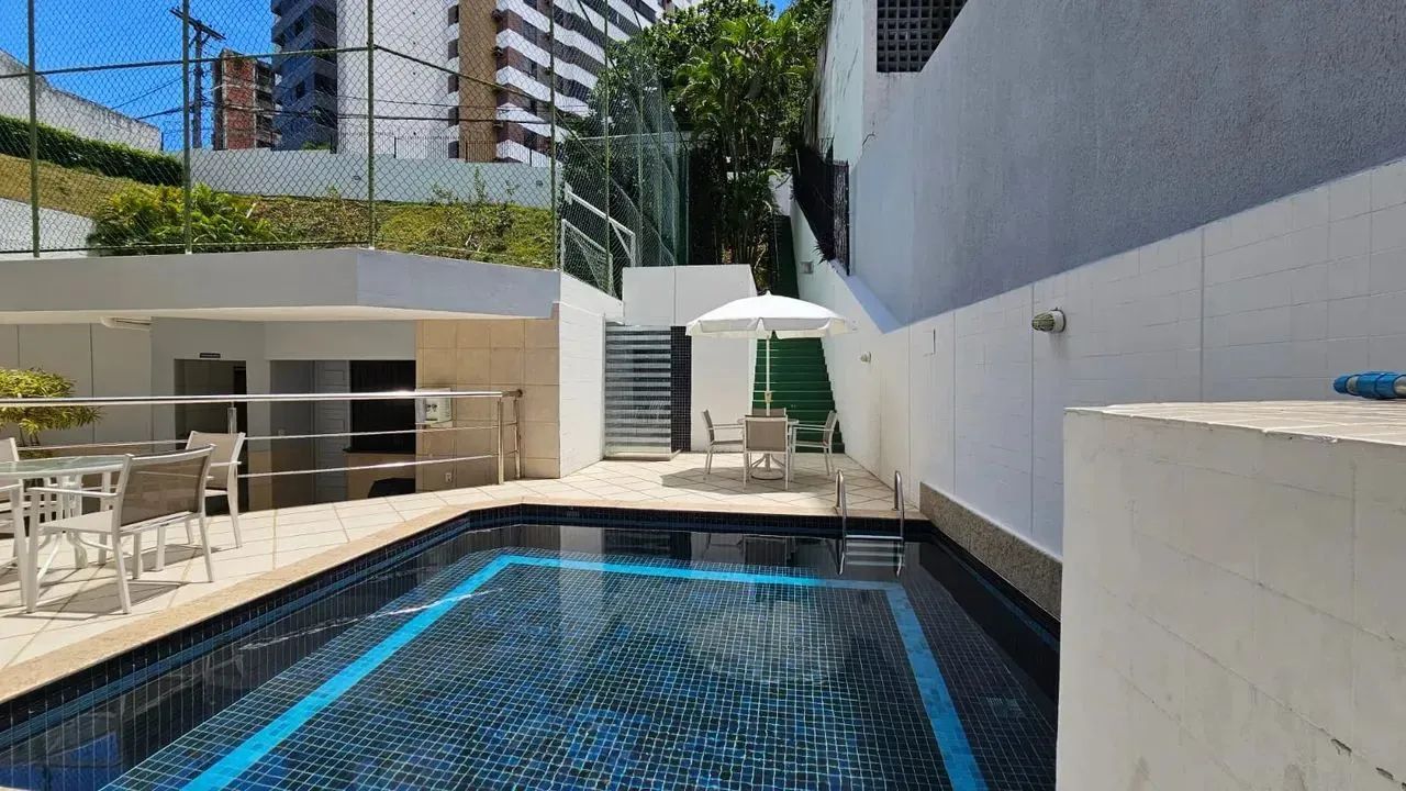 Vendo apartamento com três quartos na melhor localização do Caminho  das Árvores. - Foto 12