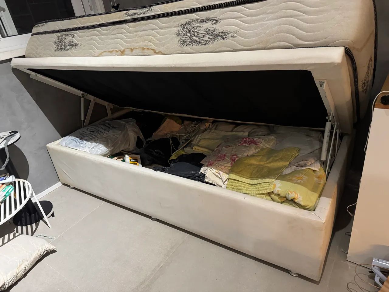 Cama Box baú e colchão solteiro Ortobom  - Foto 2