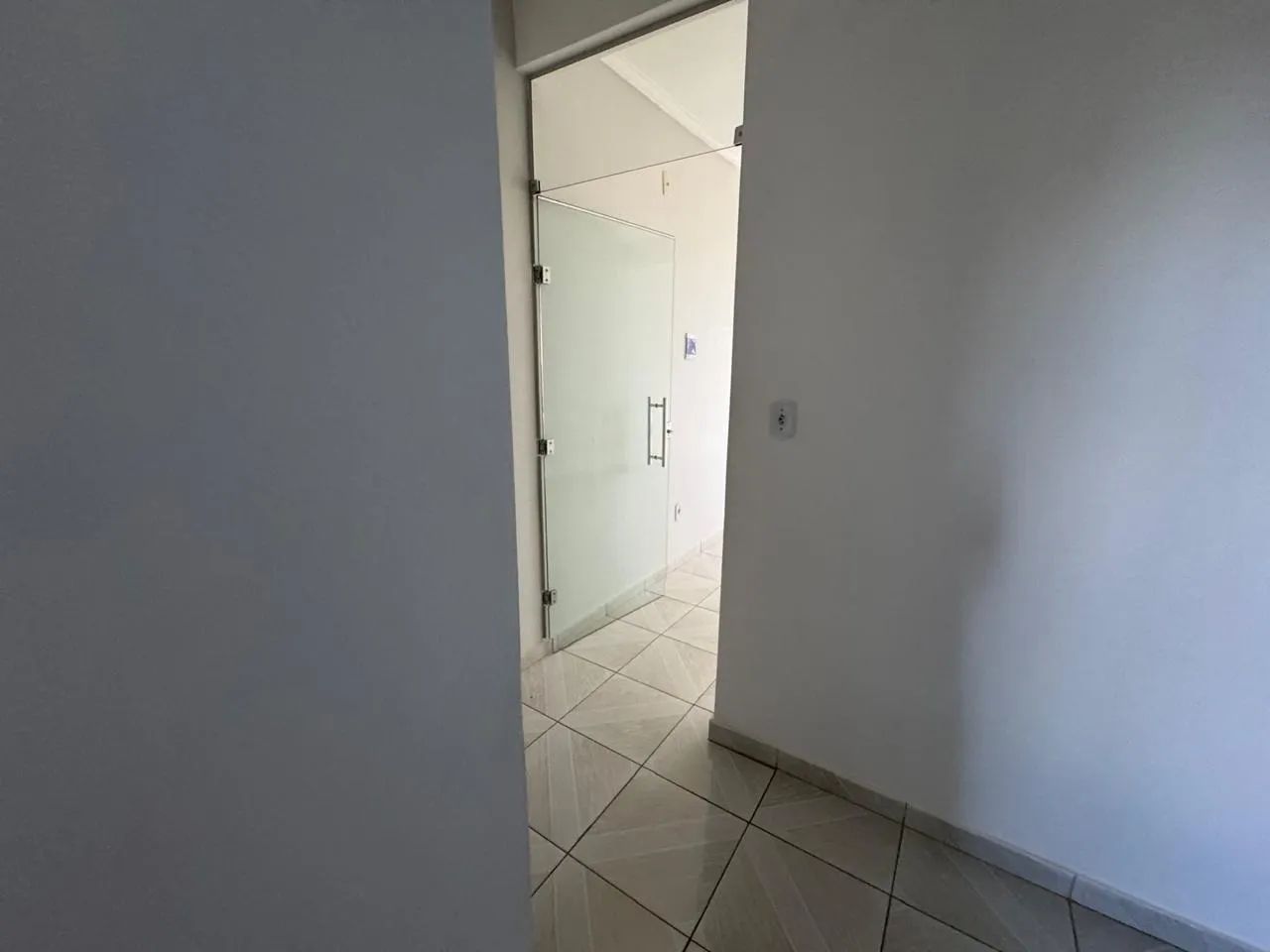 Alugo sala comercial Valparaiso - Foto 4