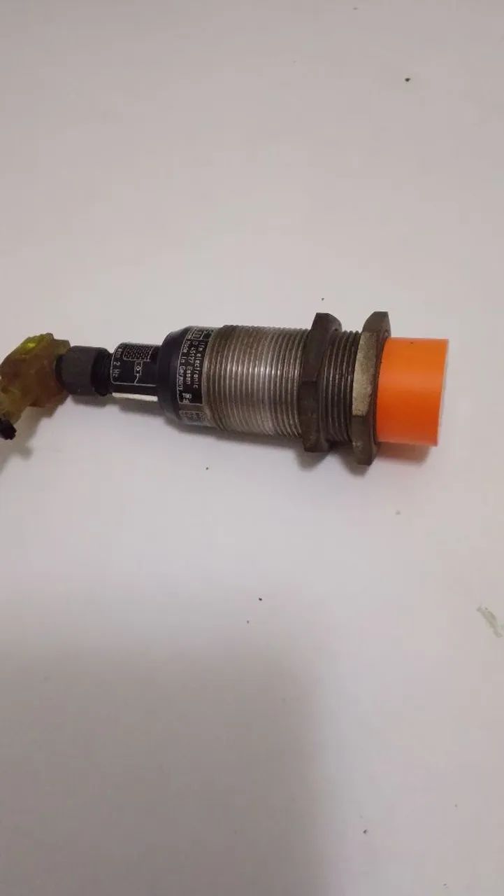 SENSOR CAPACITIVO 30 MM MARCA IFM - KN5101 - Foto 3