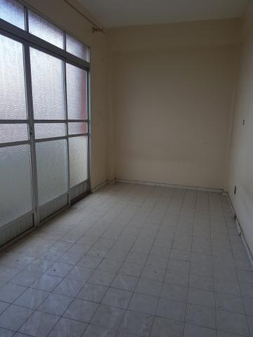 Alugo apartamento próximo ao abrigo São Francisco - Foto 4