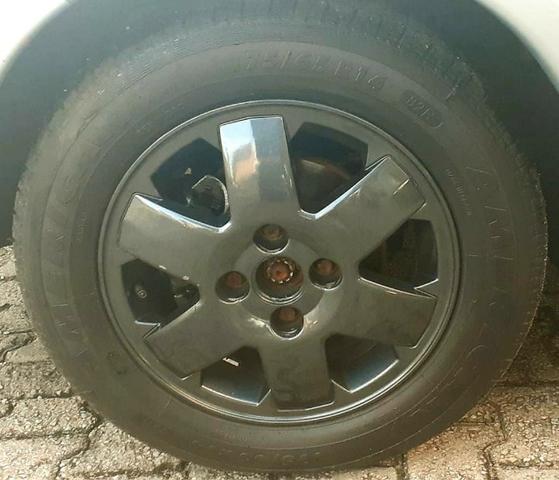 Corsa premium 1.4 financie com entrada a partir de 2.500 (recebemos sua moto) - Foto 4