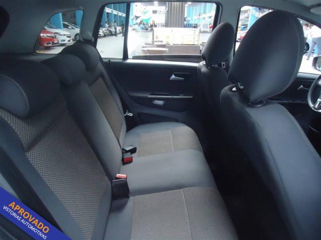 VOLKSWAGEN SPACEFOX SPORTLINE 1.6 4P FLEX AUTOMATI - Foto 8