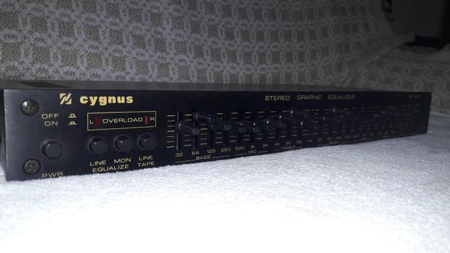 Equalizador Cygnus Model Ge400 (Black)