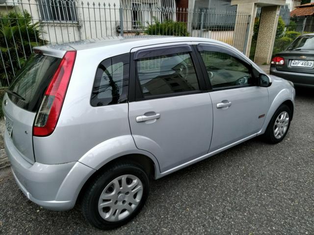 Fiesta 1.6 Único Dono - Muito novo - Foto 3