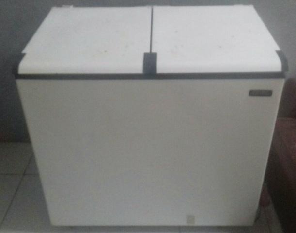 Congelador Esmaltec