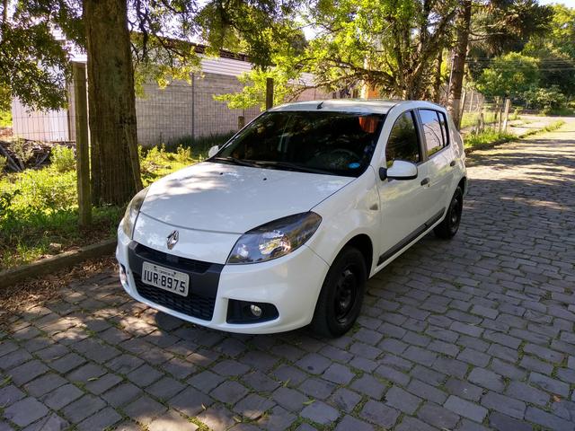 Sandero Expression 2014, Fipe R$26.400
