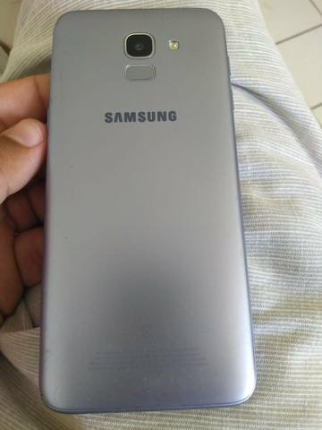 Troco meu Samsung j6 32gb por um PC gamer obs só tem um pequeno trinco que não da pra ver