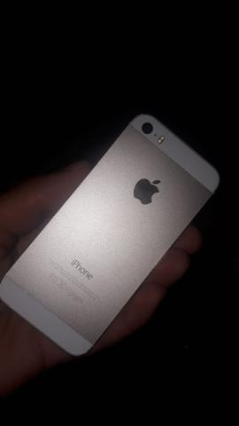 Troco IPhone 5S por IPhone 6 com torna da minha parte - Foto 3