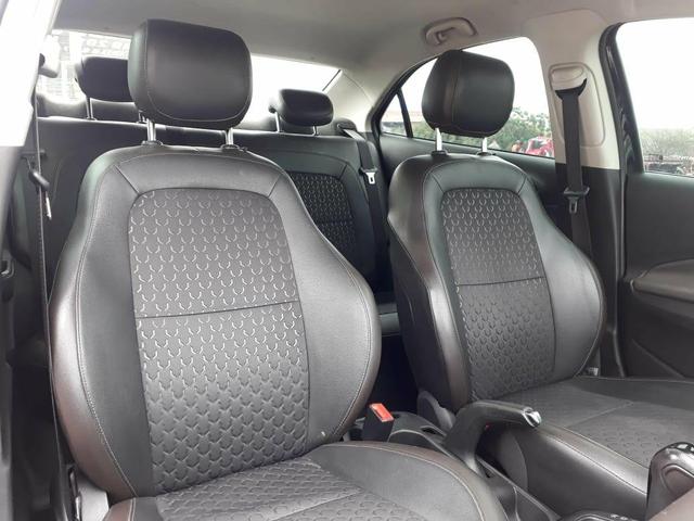Vende-se Prisma LTZ 17/18 1.4 - Foto 12
