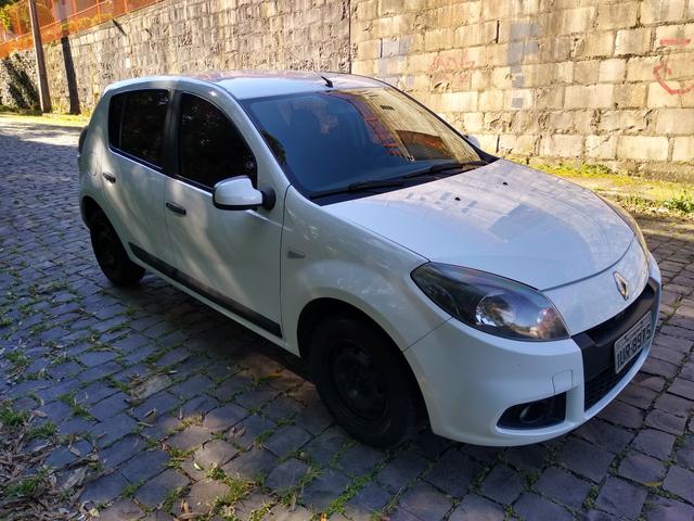 Sandero Expression 2014, Fipe R$26.400 - Foto 4