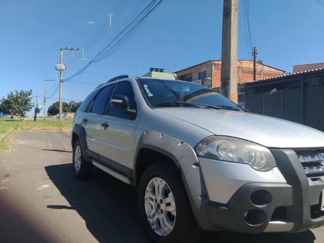 Fiat Palio Weekend Adventure 1.8 (Flex) 2009 - Foto 2