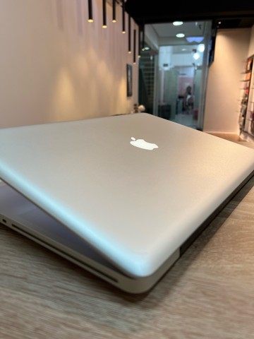 Macbook Pro 2011 (17 polegadas)  - Foto 4
