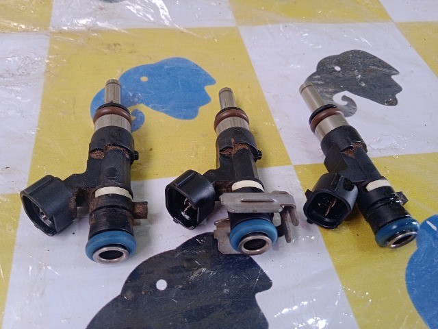 Kit 3 Bicos Injetores Combustivel Kwid 1.0 3Cil 2020 Cod. * 166002099R  - Foto 5