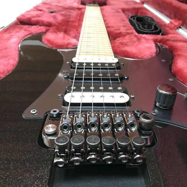 ギター Ibanez RG3550MZ ~Galaxy Black~ Guitarra elétrica Ibanez RG Prestige RG3550MZ de tília 2009 galaxy