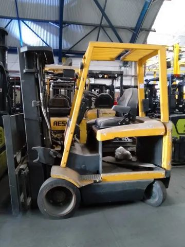 Lote com 4 empilhadeiras Hyster E55XM, capacidade 2.500Kg - Foto 2