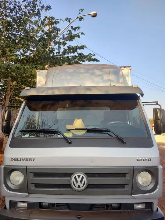 Caminhão VW 10.160 - Baú - Excelente Estado - Foto 4