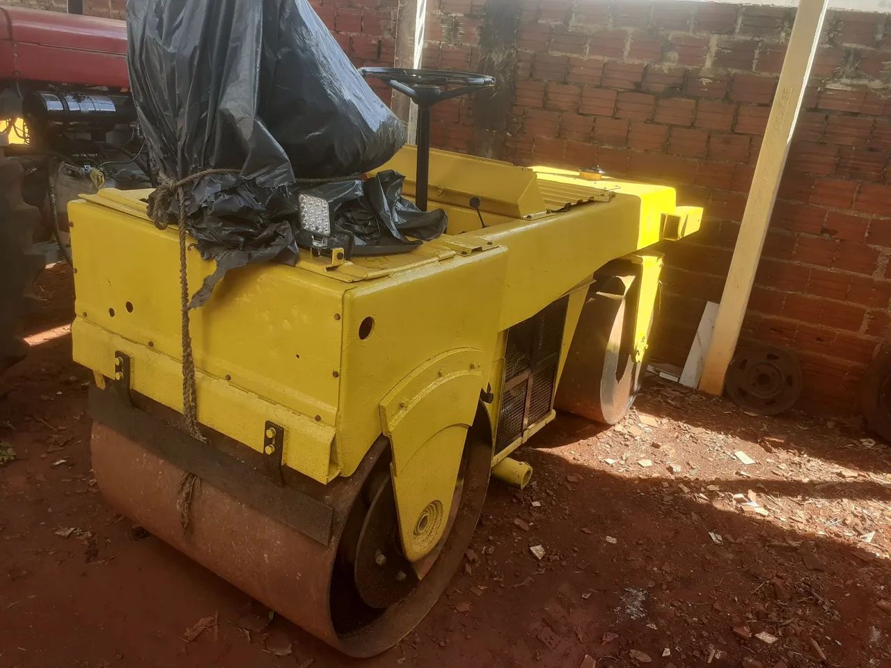 Rolo compactador