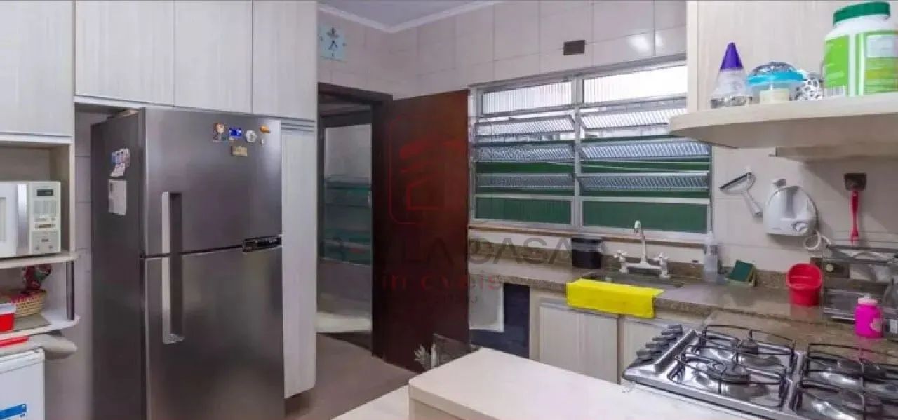 Sobrado na Vila Prudente 308 m2 com 4 dormitórios, 3 vagas com quintal e jardim - Foto 3