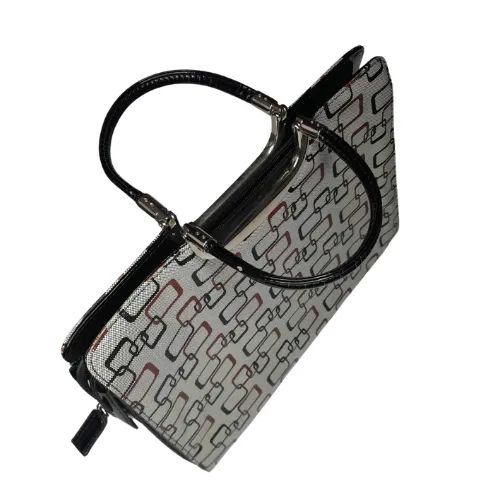 3 Bolsas Femininas Elegantes Seminovas  - Foto 3