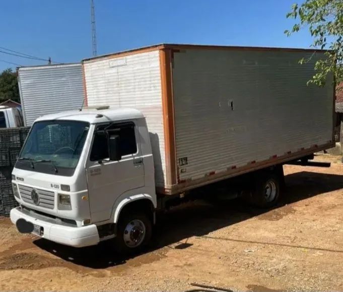 Caminhão Baú VW 8.120 - Ótimo estado - Foto 2