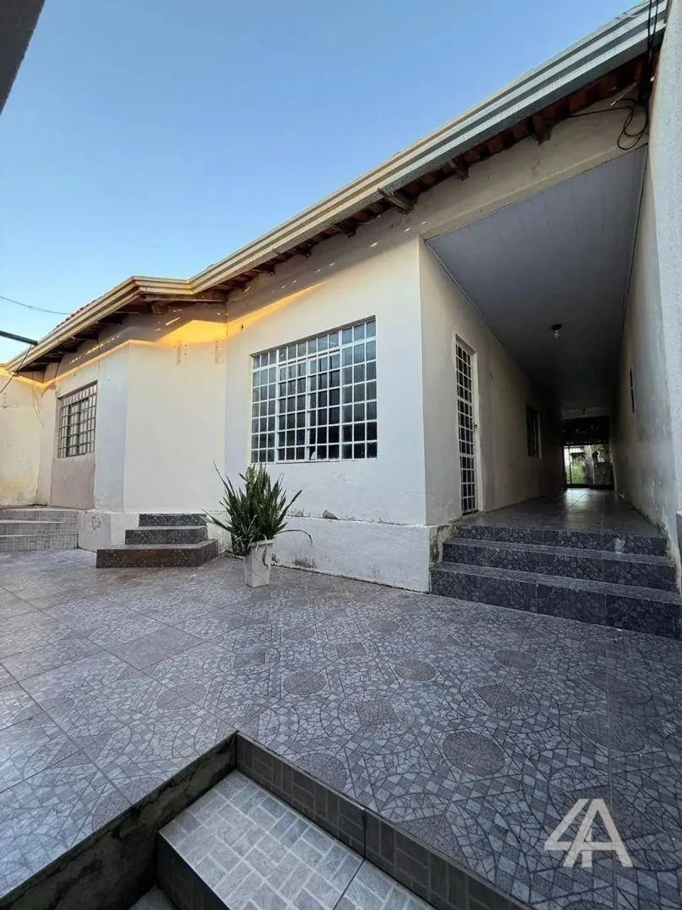 Casa com 3 dormitórios para alugar, 261 m² por R$ 3.000,00/mês - Areal - Porto Velho/RO