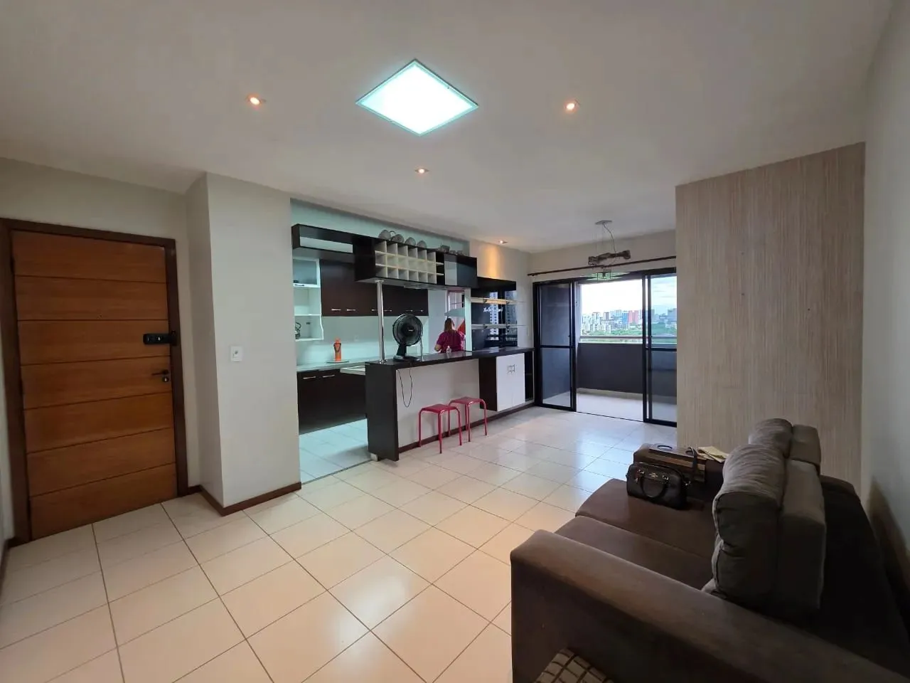 ALUGO APARTAMENTO COM 3 SUITES NO CONDOMÍNIO SOLAR DOS FRANCESES