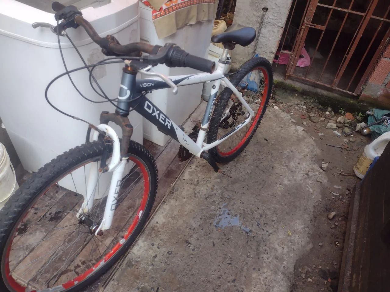 Vendo bike apenas colocar a corrente 