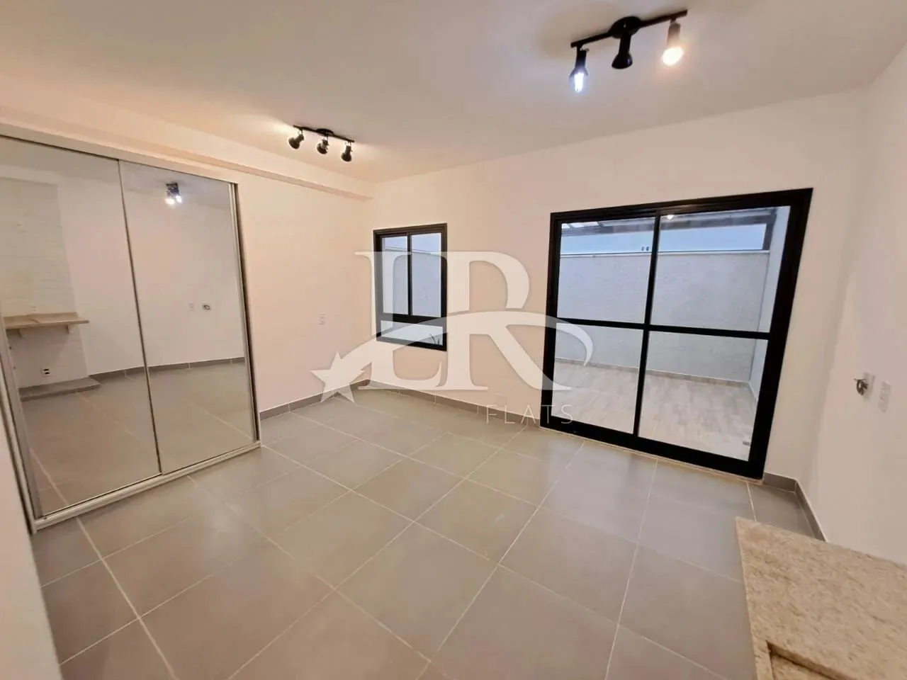 LR Flats - Studio novo disponível para locação em Pinheiros