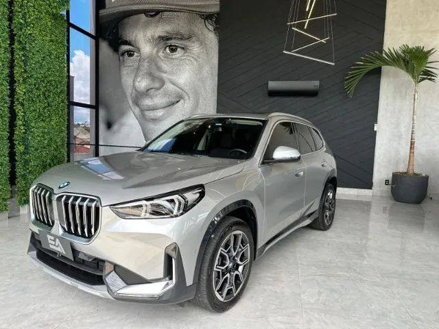 BMW   X1  2.0 16V TURBO GASOLINA SDRIVE20I X-LINE STEPTRONIC - Foto 4