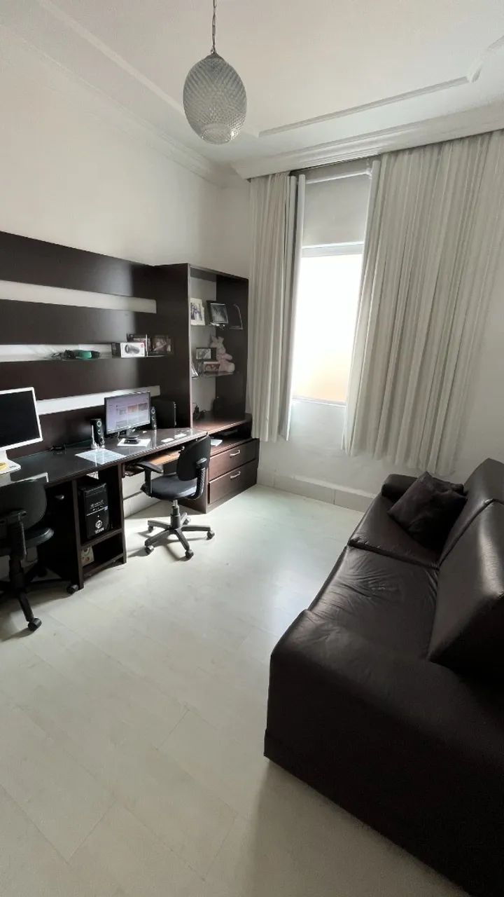 Casa ampla para venda no Centro, ao lado do Pitágoras - Foto 4