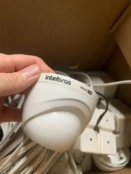 Vendo Sistema Intelbras de 8 câmeras HD + DVR intelbras de 8 canais HD 500 GB  - Foto 3