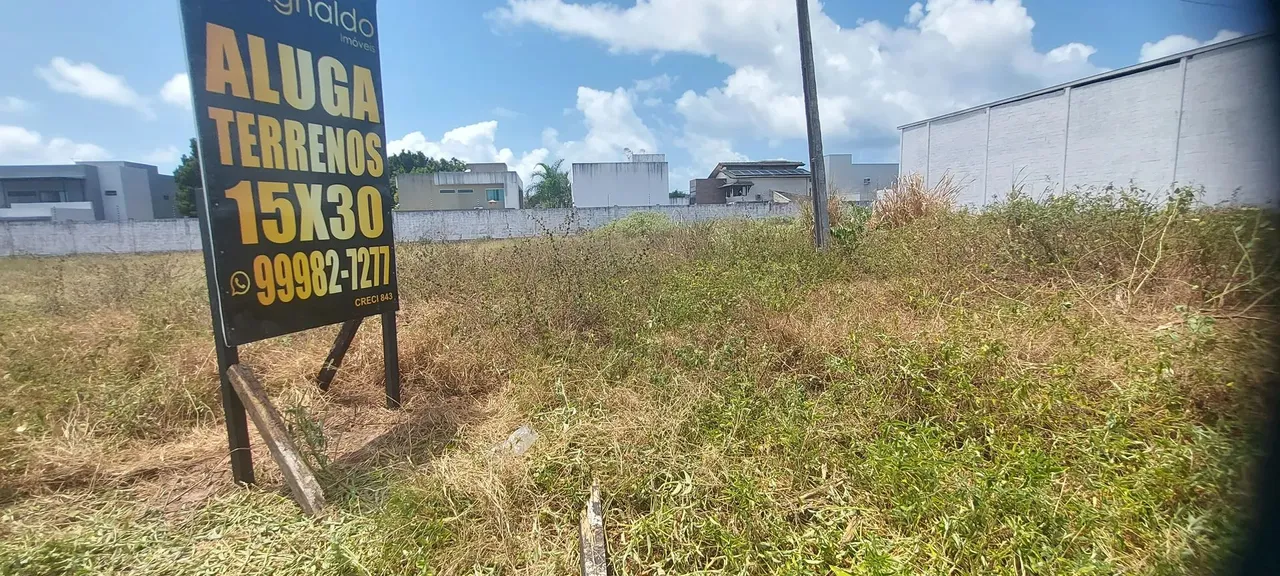 ALUGO TERRENO BEIRA DA PISTA 15/30 LITORAL SUL