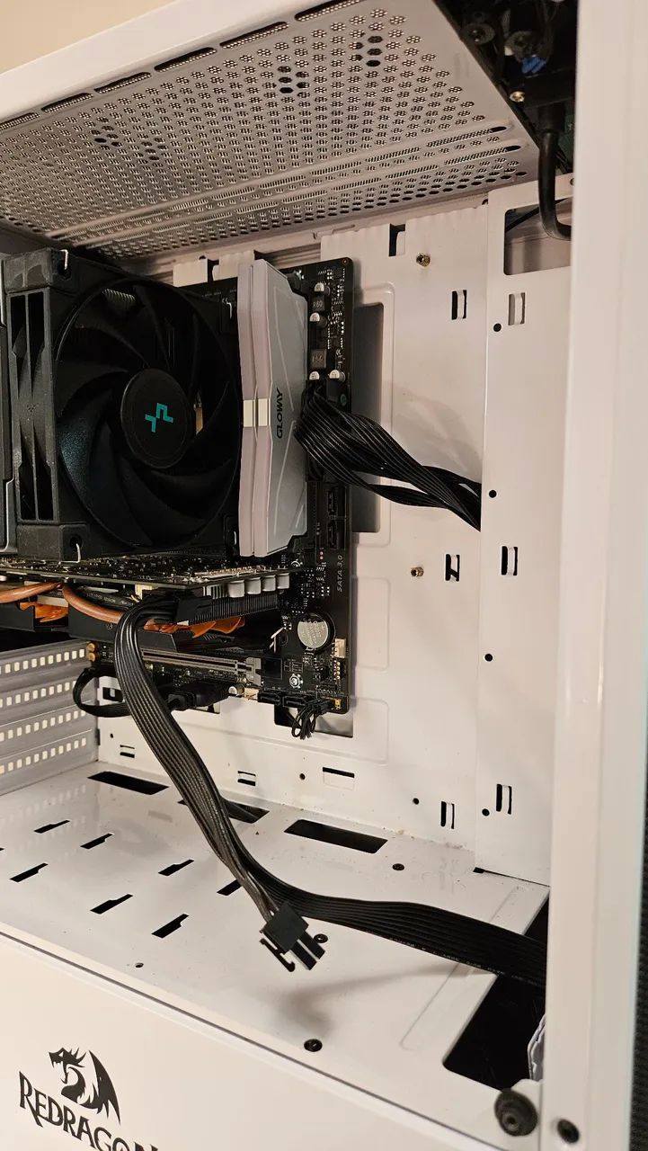 Computadora para juegos65126766317186124