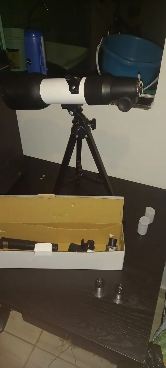 Telescópio refrator astronômico f36060