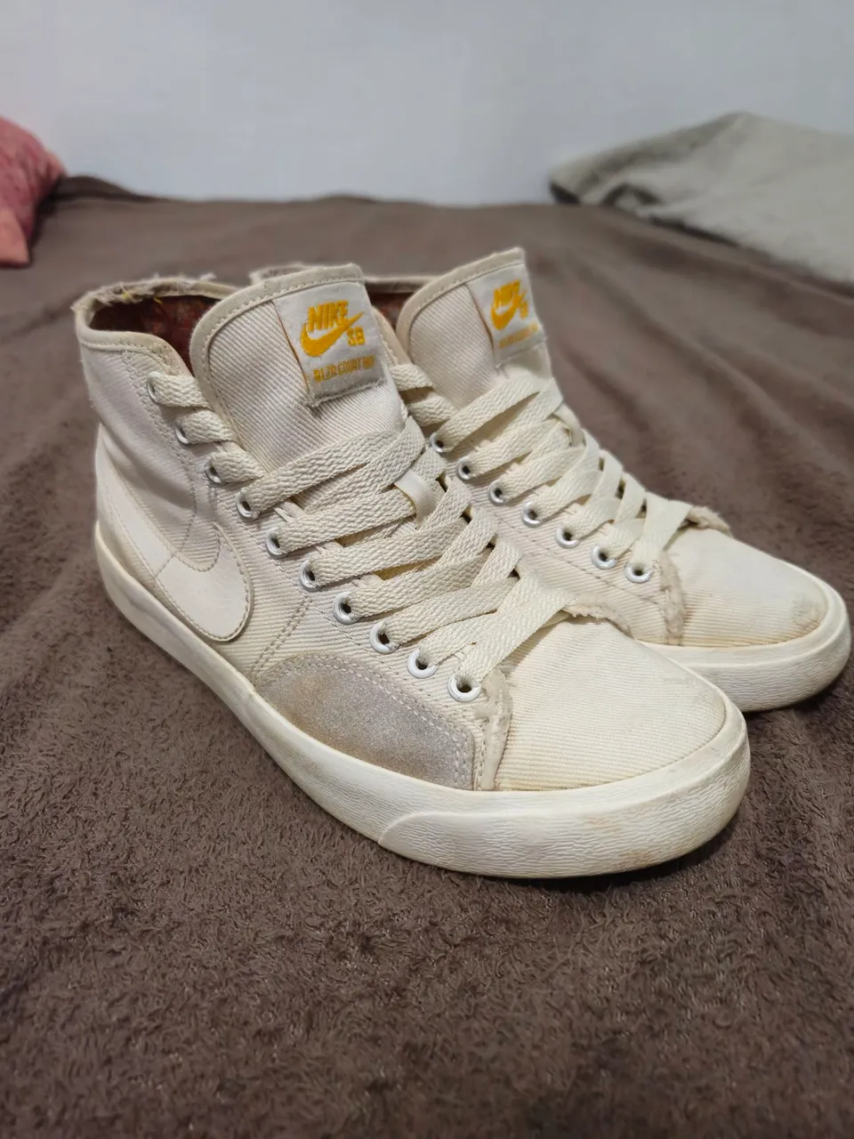 Tênis Nike SB Blazer Court Mid