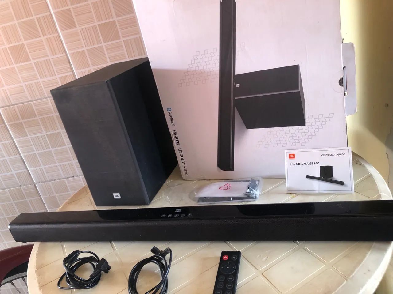 Soundbar JBL Cinema SB160
