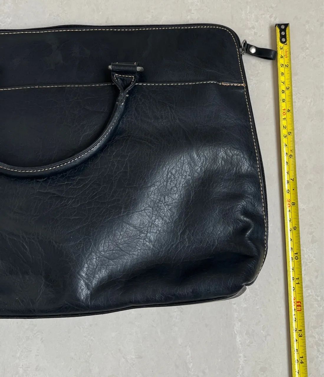 Bolsa maleta laptop couro com alça e divisorias - Foto 5