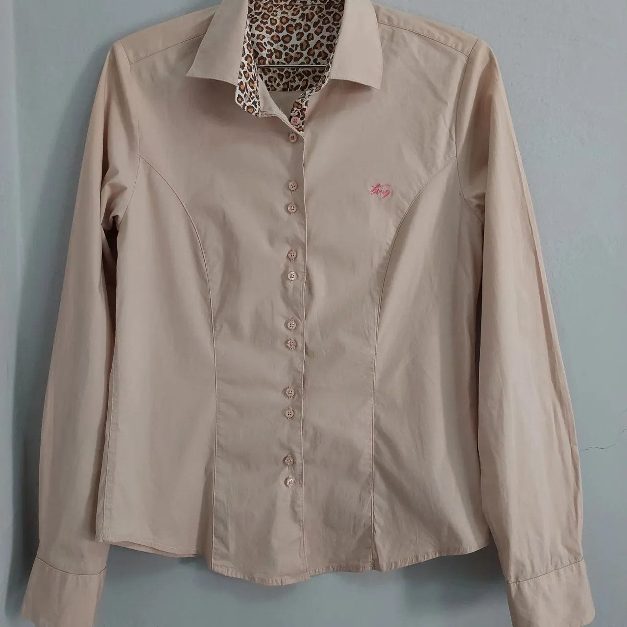 Camisa feminina TNG