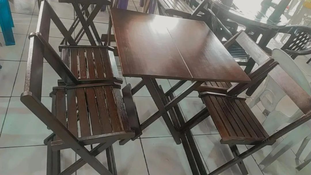 Jogo de mesa madeira  - Foto 3