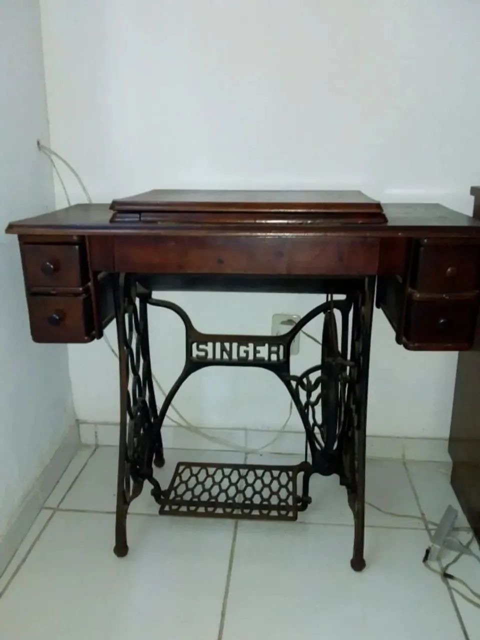 Máquina de costura Singer 