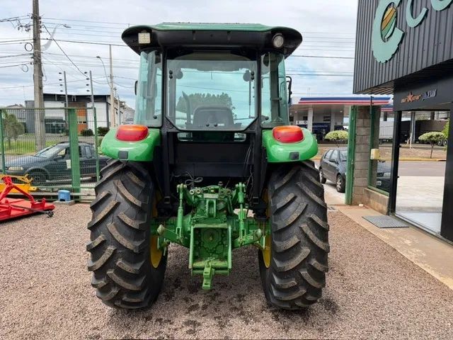 John Deere 5078E ano 2018 Cabinado Original  - Foto 5
