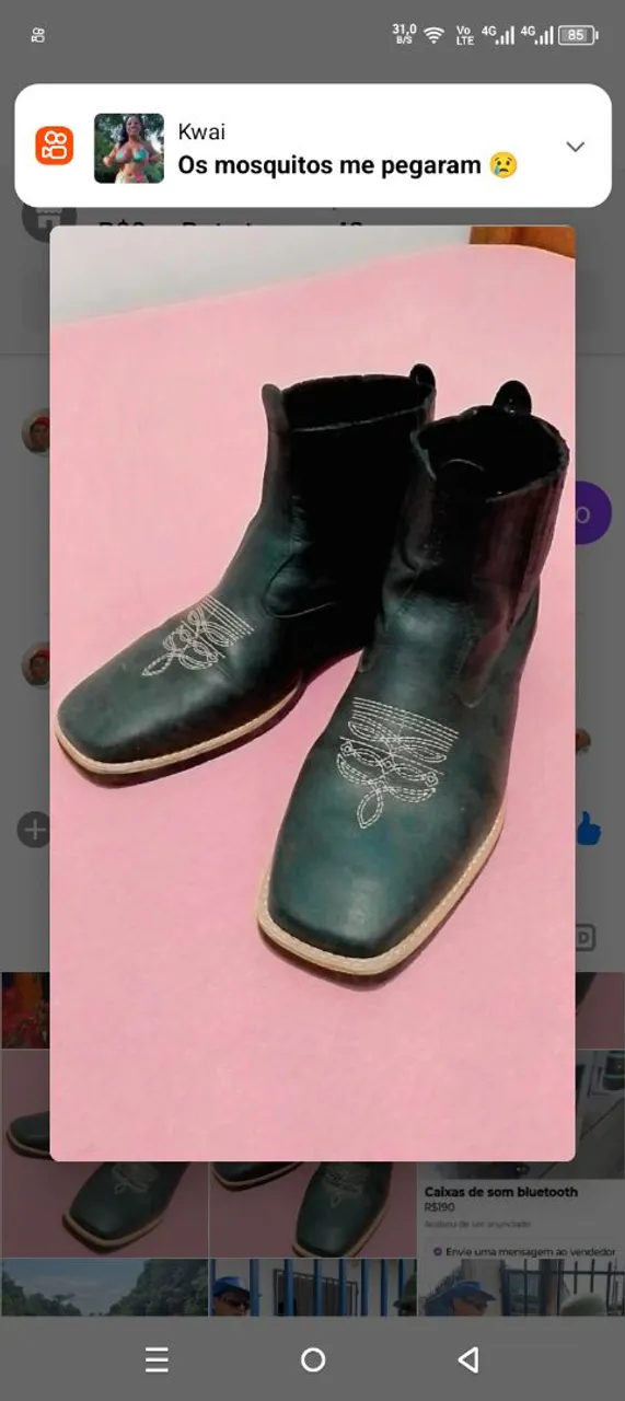 Botas de couro pretas