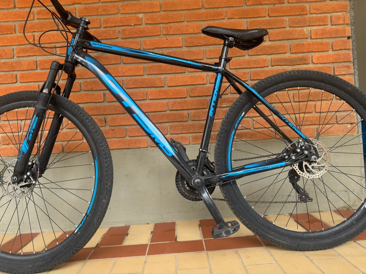 Bicicleta Mountain Bike