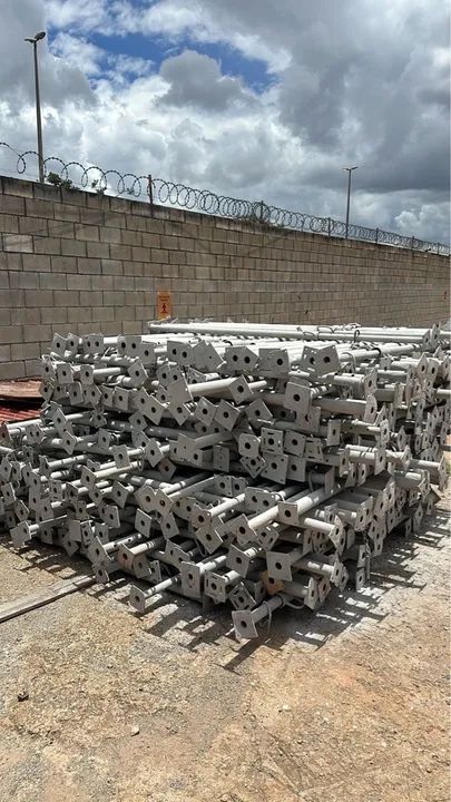 Escoras de 1,60 a 2,90 Usadas e revisadas 